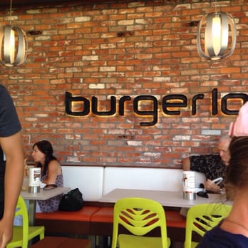 Burger Lounge - Cool brick wall decor and funky seating - Burgers Near Me - Temecula, California