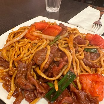 Mandarin House - beef tomato chow mein - Chinese Near Me - San Jose, California Mandarin House - beef tomato chow mein - Chinese Near Me - San Jose, California