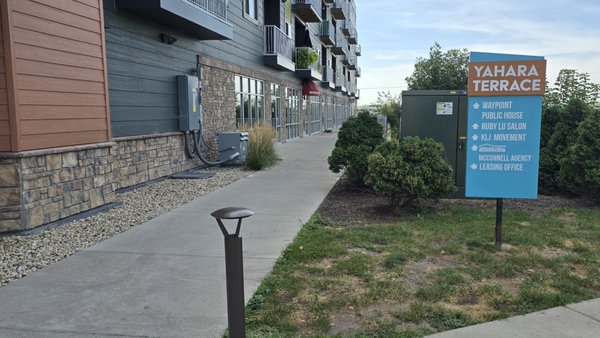 Waypoint Public House by null