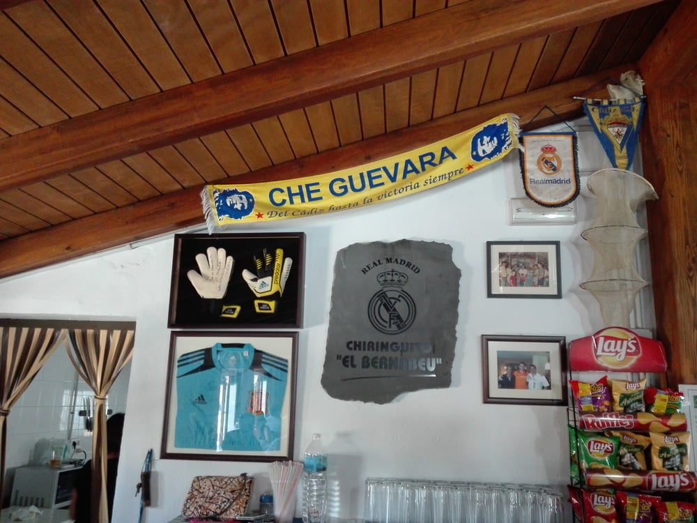 CHIRINGUITO BERNABEU Avenidad Del R o Conil De La Frontera C diz 