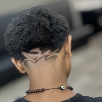 New York Cuts - Hair cut design by Julio @4pf.blendz on all socials GET BOOKING‼‼ - Barbers Near Me - Los Angeles, California New York Cuts - Hair cut design by Julio @4pf.blendz on all socials GET BOOKING‼‼ - Barbers Near Me - Los Angeles, California