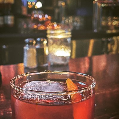 Pub 70 by null