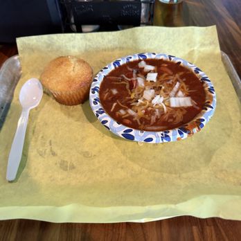 Poppy’s Bar & Que - Chili and cornbread - Sports Bars Near Me - Folsom, California Poppy’s Bar & Que - Chili and cornbread - Sports Bars Near Me - Folsom, California