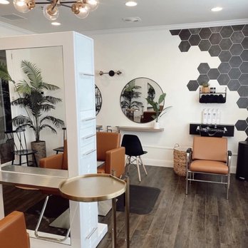 Twisted Fringe Studio - Hair Stylists Near Me - Brentwood, California Twisted Fringe Studio - Hair Stylists Near Me - Brentwood, California