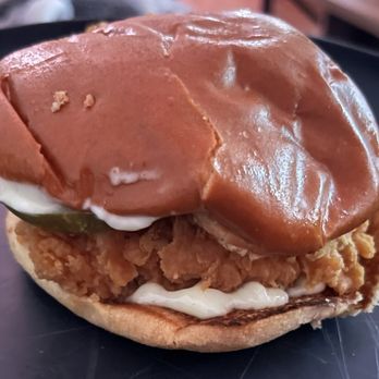Popeyes Louisiana Kitchen - Classic Chicken Sandwich - Chicken Wings Near Me - Akron, Ohio Popeyes Louisiana Kitchen - Classic Chicken Sandwich - Chicken Wings Near Me - Akron, Ohio