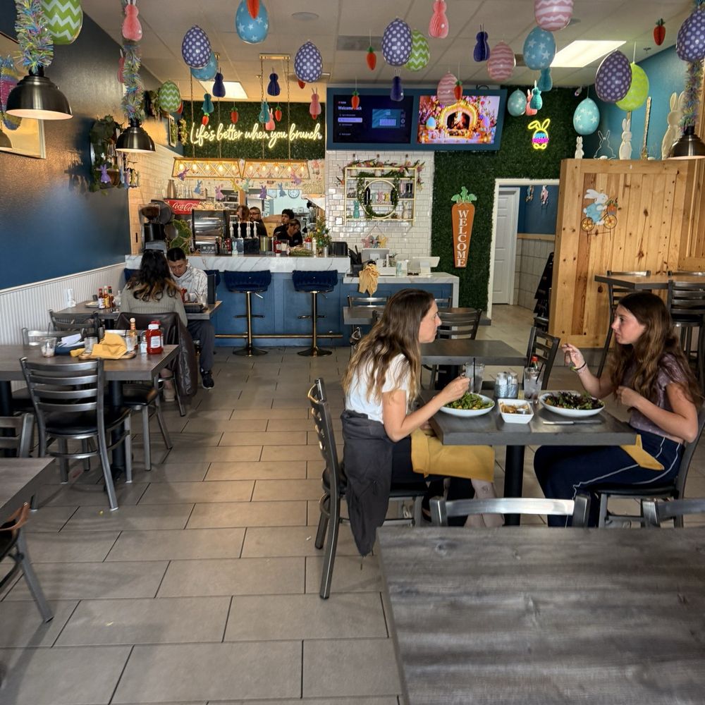 The Brunch House - Indoor Seating - Breakfast & Brunch Near Me - Temecula, California