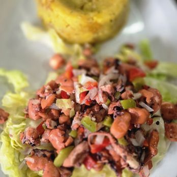 El Gustazo Boricua - mofongo con pulpo - Puerto Rican Near Me - Chicago, Illinois El Gustazo Boricua - mofongo con pulpo - Puerto Rican Near Me - Chicago, Illinois