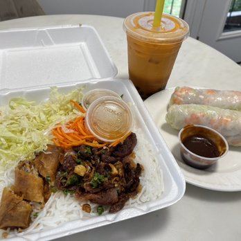 Saigon Rolls - Delivery order: pork vermicelli, Gi Cun - Fresh Garden Rolls (2), Thai tea with boba - Vietnamese Near Me - Alexandria, Virginia Saigon Rolls - Delivery order: pork vermicelli, Gi Cun - Fresh Garden Rolls (2), Thai tea with boba - Vietnamese Near Me - Alexandria, Virginia