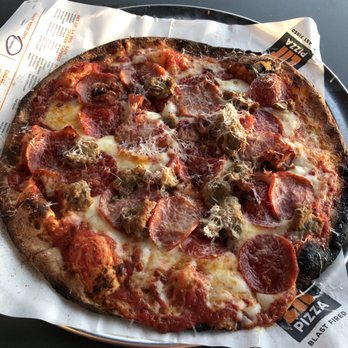 LIT Pizza - Zachary - Make your own - 4 meat + 2 types of cheese - $8 - Pizza Near Me - Zachary, Louisiana
