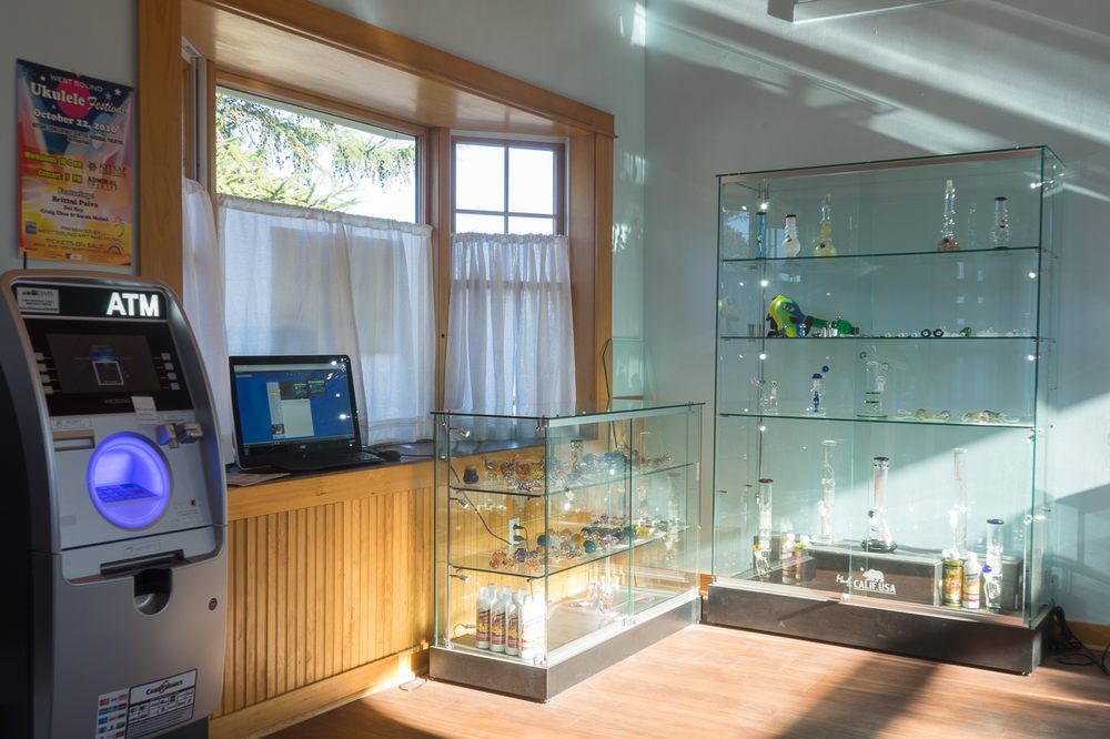 HERBAL ACCESS RETAIL 8962 Beaver Valley Rd, Chimacum, Washington