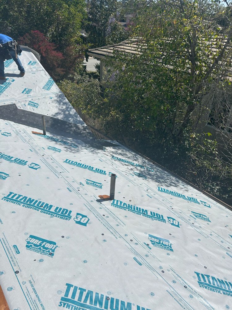 Slide of Universal Builders