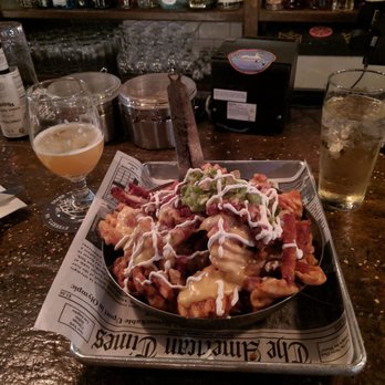 Fools Gold NYC - Their delicious Irish nachos (with fried chicken added)! Plus an IPA and a ginger cider for drinks. - Cocktail Bars Near Me - New York, New York Fools Gold NYC - Their delicious Irish nachos (with fried chicken added)! Plus an IPA and a ginger cider for drinks. - Cocktail Bars Near Me - New York, New York
