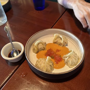 Dancing Yak - Chicken Momo (4pcs) - Himalayan/Nepalese Near Me - San Francisco, California Dancing Yak - Chicken Momo (4pcs) - Himalayan/Nepalese Near Me - San Francisco, California