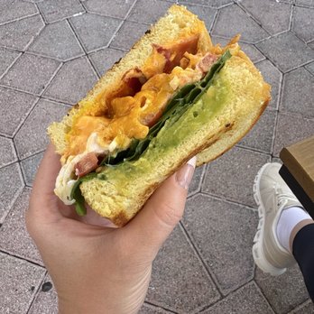 Berry Fresh Cafe - Papa T's Berry Fresh Egg Sandwich - Breakfast & Brunch Near Me - Palm Beach Gardens, Florida