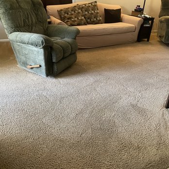 Pal's Carpet Cleaning - Here's one of our high traffic areas, looking great! - Carpet Cleaning Near Me - Long Beach, California