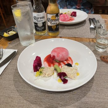 Miyo's Restaurant - Izakaya Near Me - Hilo, Hawaii