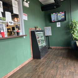 Jerk Soule - Waiting area
