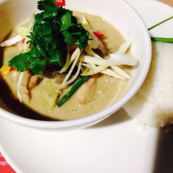 Cha Chà - Thai Positive Eating - Grünes Curry mit Poulet  war super lecker