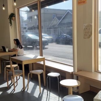 Salt & Foam Coffee - Seating - Coffee & Tea Near Me - Newport Beach, California Salt & Foam Coffee - Seating - Coffee & Tea Near Me - Newport Beach, California