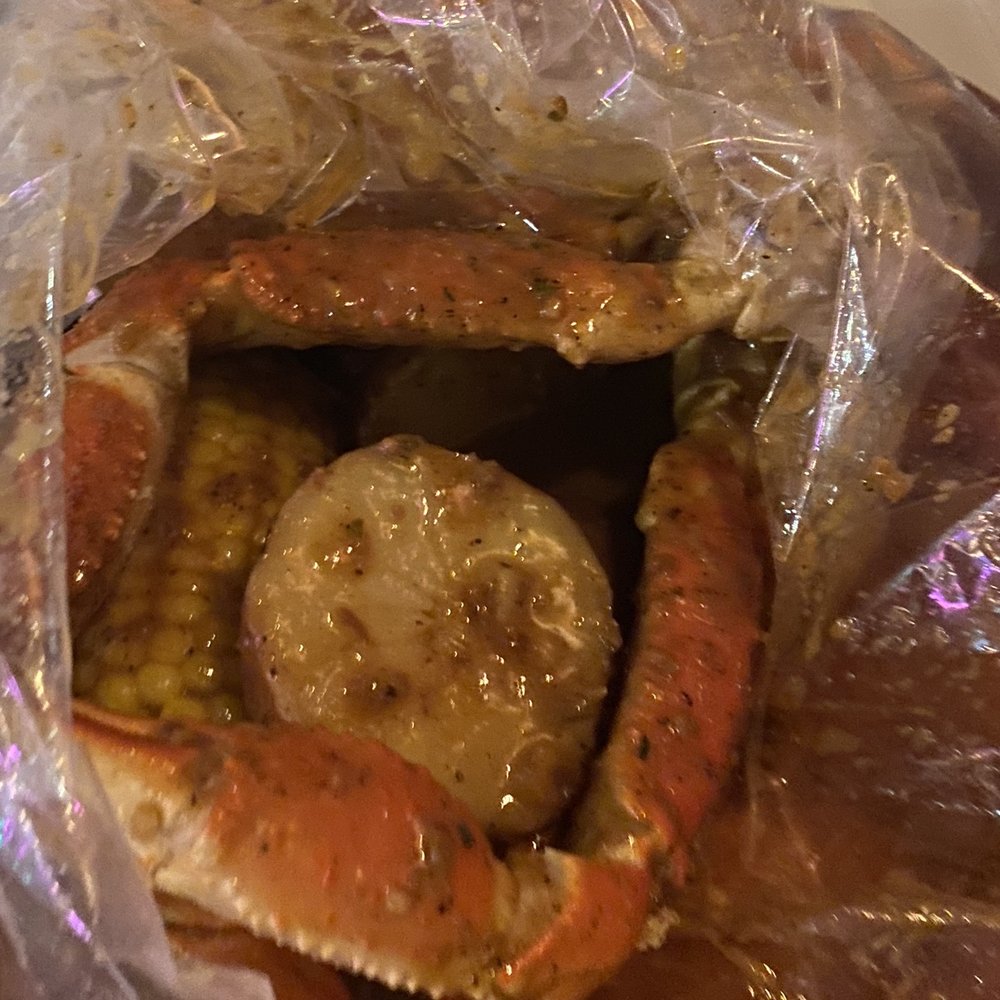Oceanic Boil - Snow Crab Leg - Cajun/Creole Near Me - Rego Park, New York