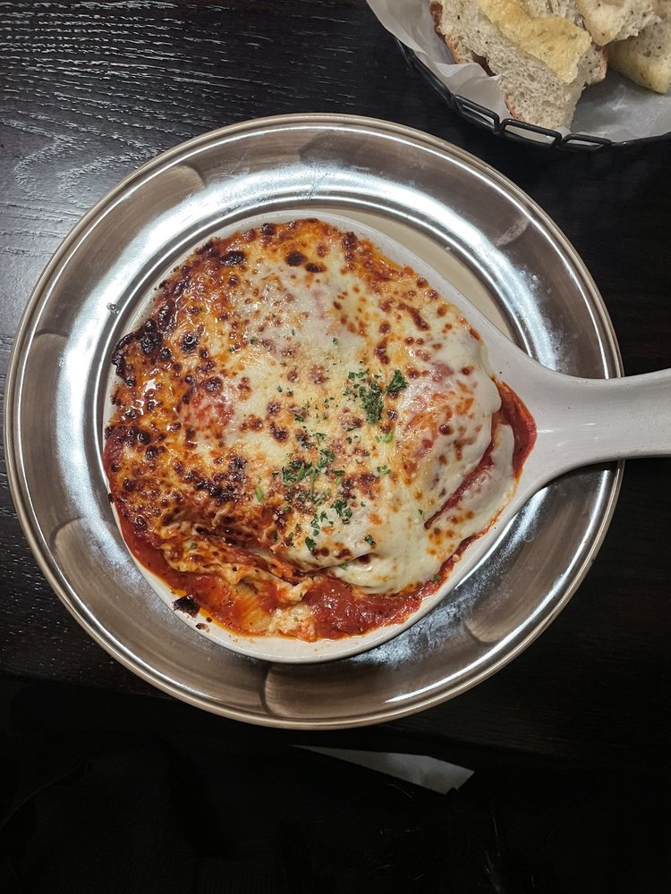Social spots from Amici Italian Grill