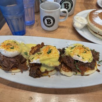 Brownstone Pancake Factory - Breakfast & Brunch Near Me - Edgewater, New Jersey
