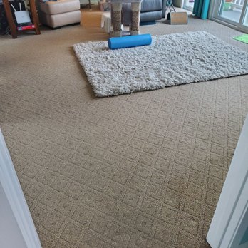Atlas Discount Carpet - Before. Nasty tan carpet from the last century sometime. - Carpeting Near Me - Lomita, California Atlas Discount Carpet - Before. Nasty tan carpet from the last century sometime. - Carpeting Near Me - Lomita, California