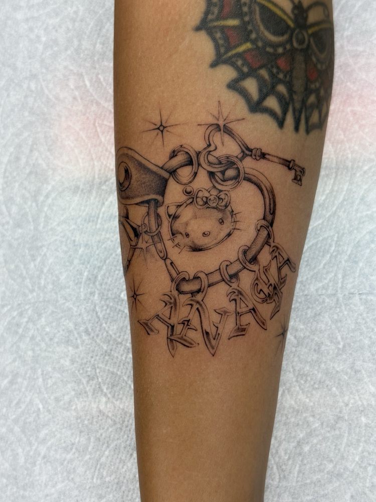Blacksuit Tattoo Logo