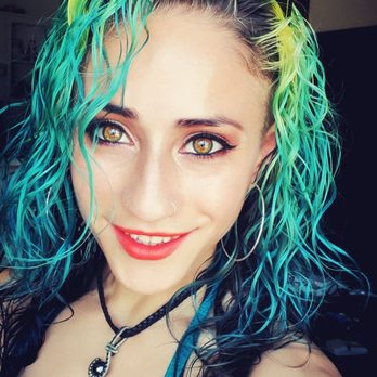 Roxanne - Hair Stylists Near Me - Sierra Madre, California