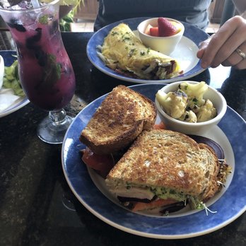 Cafe Evergreen - Brunch! Evergreen club, Irish omelette, Blueberry Mojito - Juice Bars & Smoothies Near Me - Nokomis, Florida