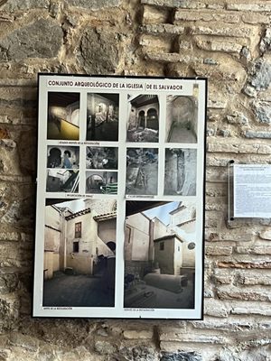 Iglesia del Salvador by null