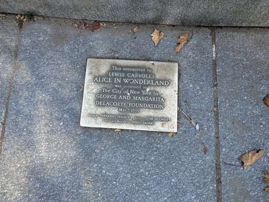 Alice in Wonderland by null