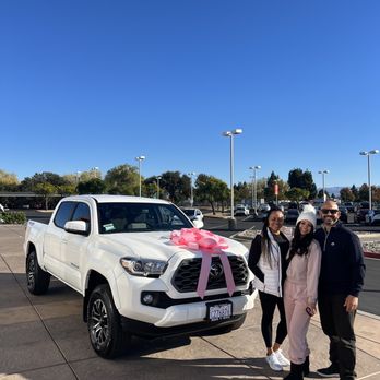 DUBLIN TOYOTA - 478 Photos & 2208 Reviews - 4321 Toyota Dr, Dublin