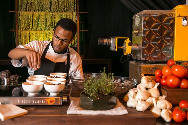 Wolfgang Puck Catering