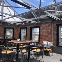 National Hotel - Roof top dining area