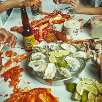 The Boiling Crab - Seafood Near Me - Washington, DC, District of Columbia The Boiling Crab - Seafood Near Me - Washington, DC, District of Columbia