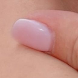 This is from the next day I did this set. You definitely can see how the powder's separate from the cuticle and it's clearly noticed. This is from the next day I did this set. You definitely can see how the powder's separate from the cuticle and it's clearly noticed.