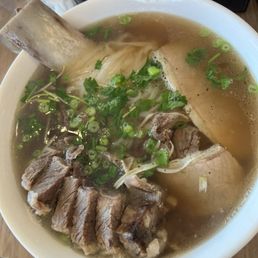 Gourmet Colossal Rib Pho (Pho suon bo)