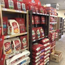 Holy Cow Tack & Feed - We carry quality dog and cat foods