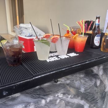CA Cocktails - Bartenders Near Me CA Cocktails - Bartenders Near Me