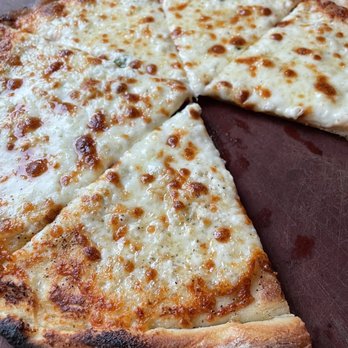 Anthony's Coal Fired Pizza & Wings - White pie - Pizza Near Me - Tampa, Florida