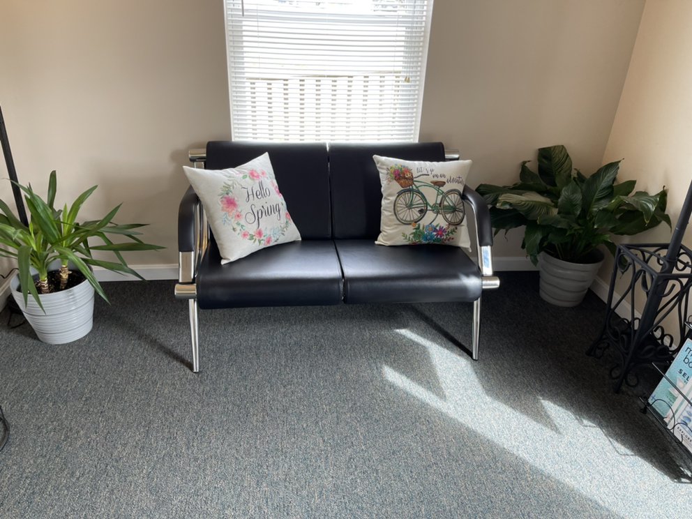 Laudie J Francois, LMT - Sincere Healing Touch Logo