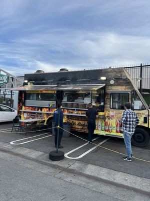 El Paisa by Los Alegres Taco Truck by null