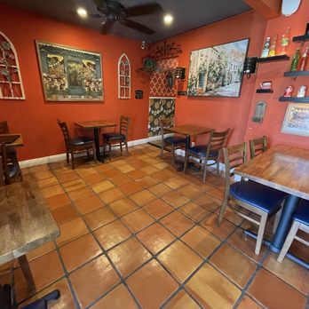 Lalos Grill Restaurant - Mexican Near Me - Inglewood, California Lalos Grill Restaurant - Mexican Near Me - Inglewood, California