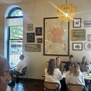 Uncle Wolfie’s Breakfast Tavern - Interior - Breakfast & Brunch Near Me - Milwaukee, Wisconsin