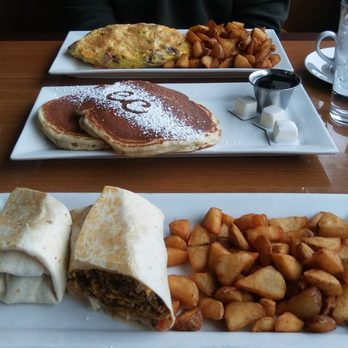 Eggsclusive Cafe - Señor Bond and Not so Garden Omelete for your eyes to feast - Breakfast & Brunch Near Me - Rockford, Illinois Eggsclusive Cafe - Señor Bond and Not so Garden Omelete for your eyes to feast - Breakfast & Brunch Near Me - Rockford, Illinois