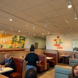 Keke's Breakfast Cafe - Dining area