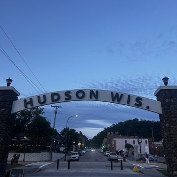 Lakefront Park - Parks Near Me - Hudson, Wisconsin Lakefront Park - Parks Near Me - Hudson, Wisconsin