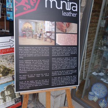 Munira - Flowers & Gifts Near Me - Granada, GR