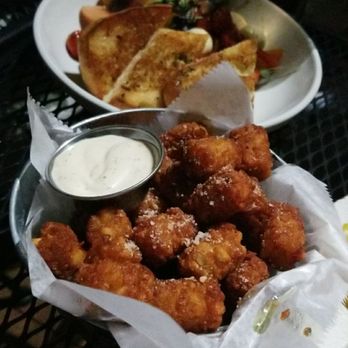 Foundry Kitchen and Tavern - Truffle tatertots & Heirloom tomatoes in the back - New American Near Me - Sandy Hook, Connecticut